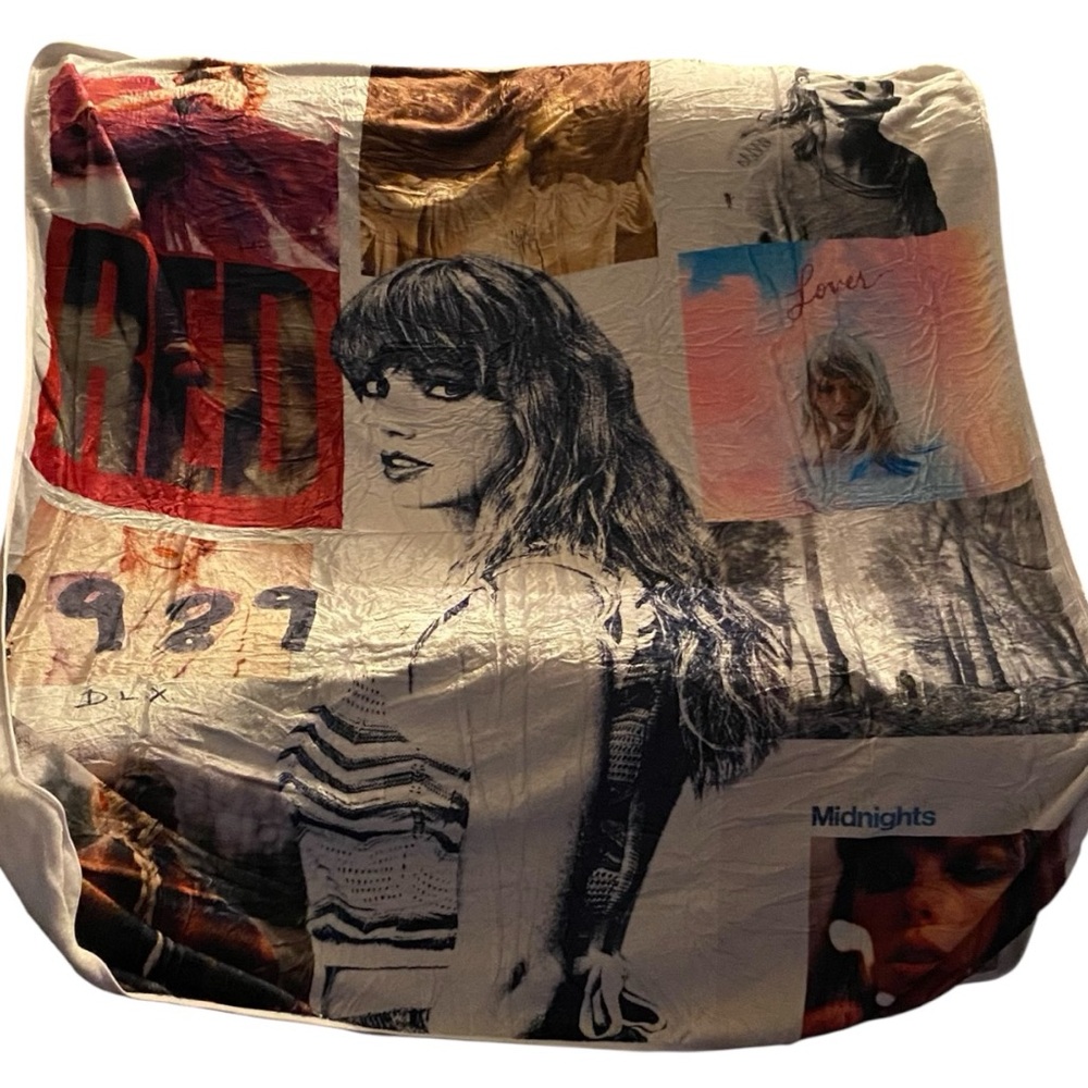 Taylor Swift Eras Tour 50 x 60 throw NWOT